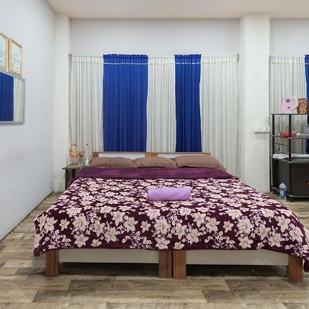 Sam'S Homestay Aizawl Ngoại thất bức ảnh